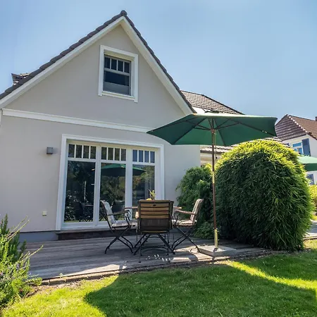 Holiday home Haus Strandlust Wf-05